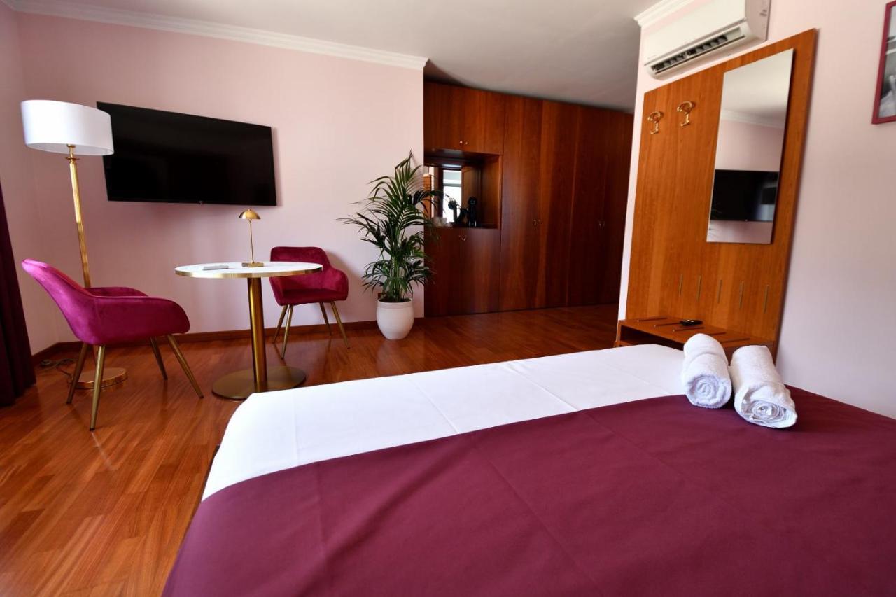 Le Cinema Bed & Breakfast Formia Luaran gambar