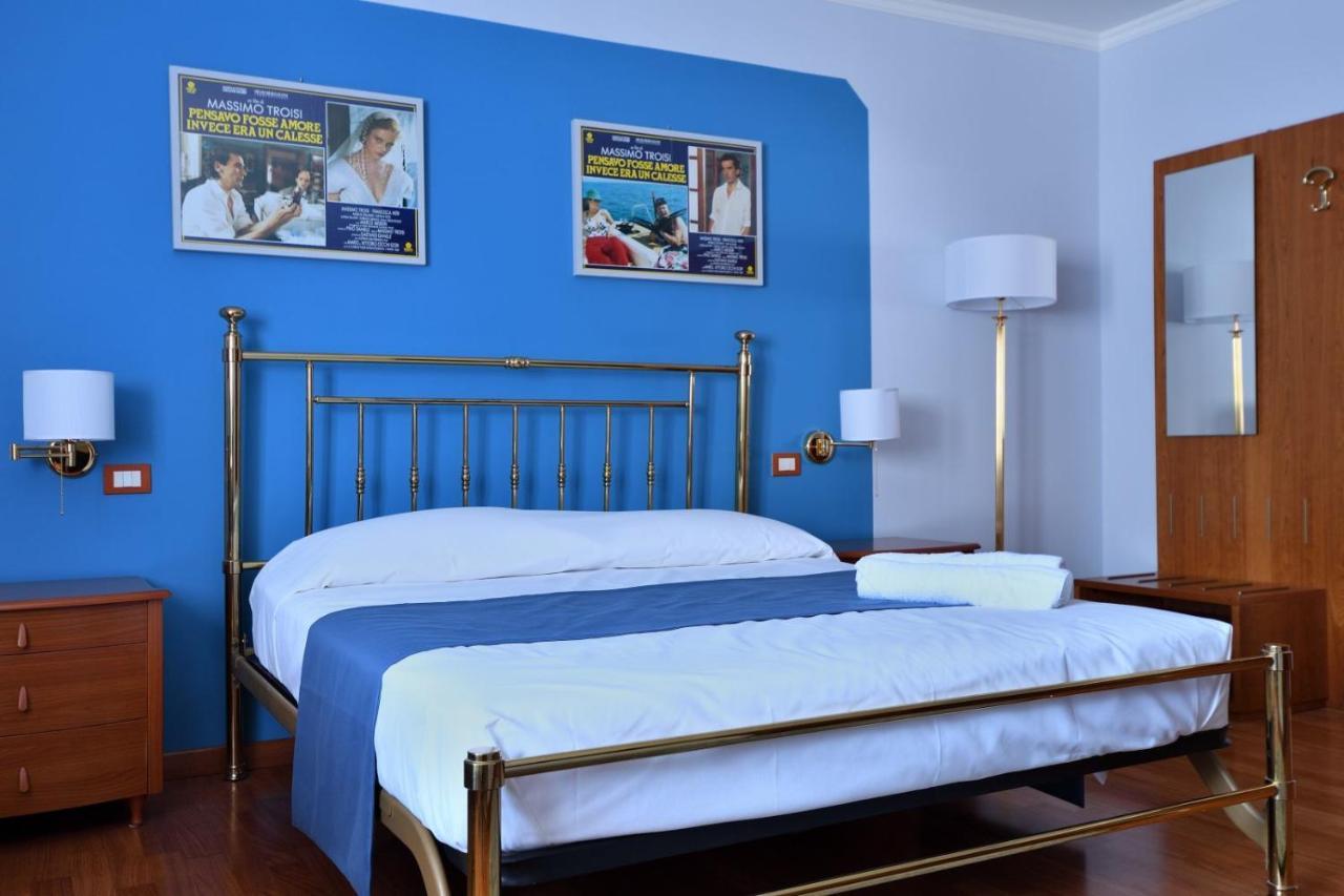 Le Cinema Bed & Breakfast Formia Luaran gambar