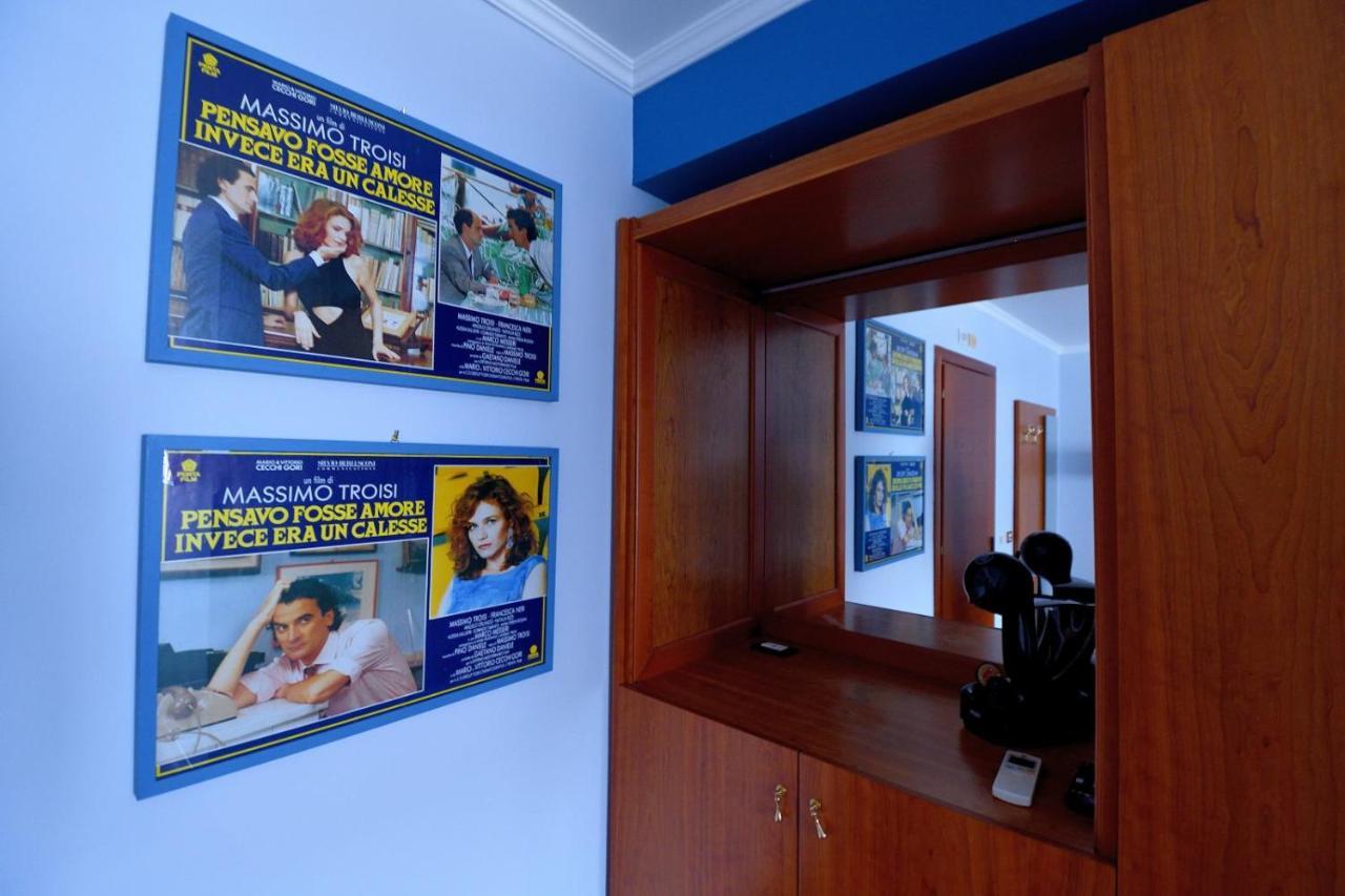 Le Cinema Bed & Breakfast Formia Luaran gambar