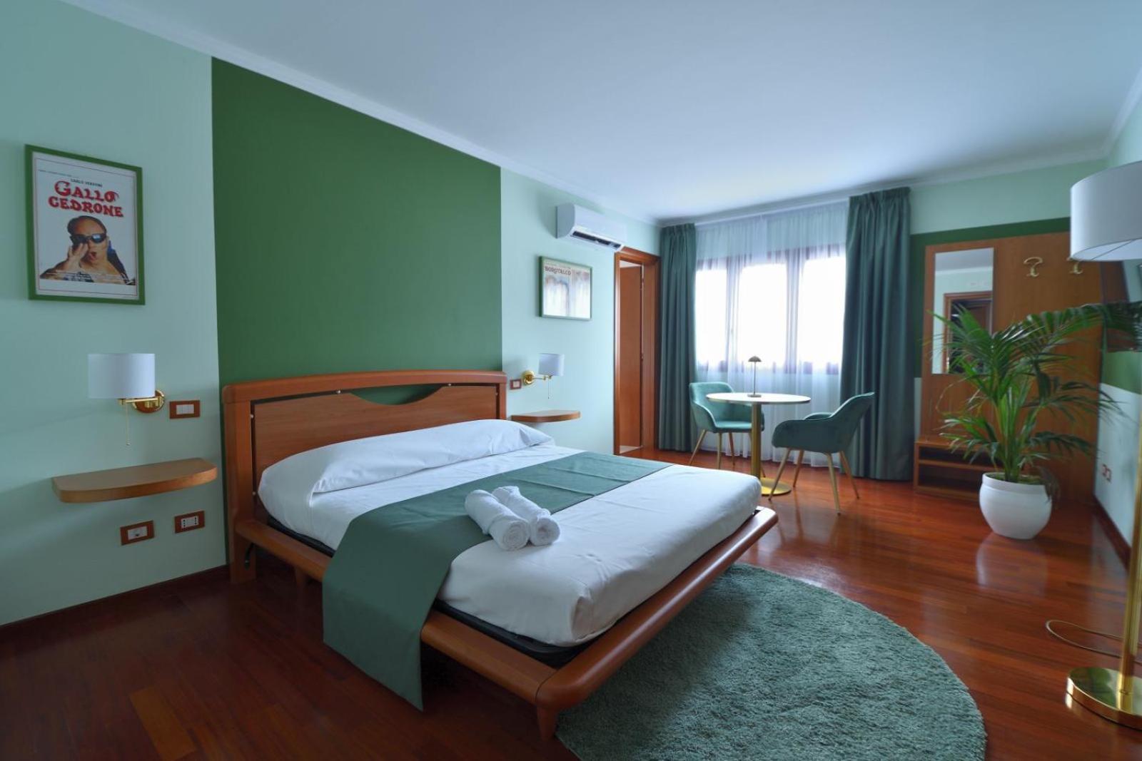 Le Cinema Bed & Breakfast Formia Luaran gambar